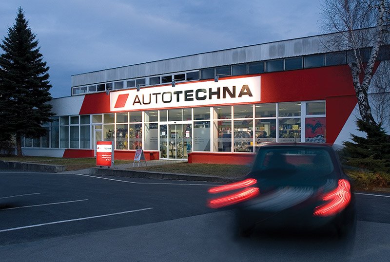 PROAUTO kontakt